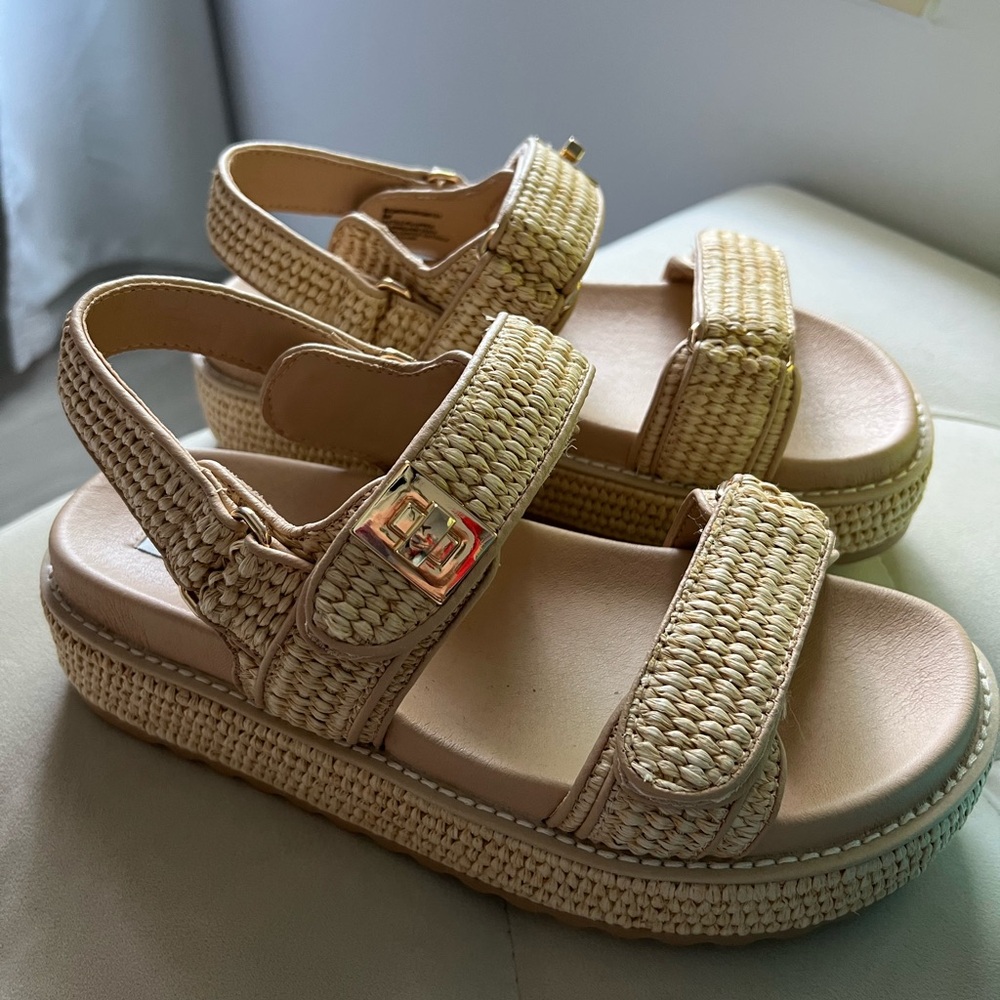 Steve Madden BIGMONA Natural Raffia Size 8- NEW